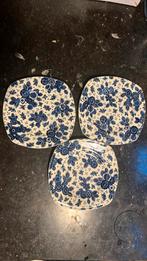 Maastrichts aardewerk Beatrix, Ophalen of Verzenden, Zo goed als nieuw, Bord