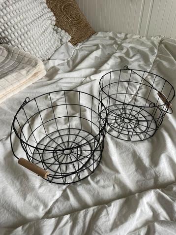 Draadmandjes IKEA beschikbaar voor biedingen