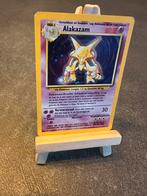 Alakazam holo 1/102 Pokémon Base Set NL, Ophalen of Verzenden, Zo goed als nieuw