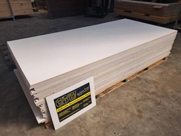 gipsplaten 12 mm dik, rechte kanten, 118,5x245cm, vinyl laag beschikbaar voor biedingen