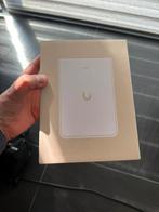 Unify U7 Pro Wall Nieuw met factuur, Computers en Software, Accesspoints, Ophalen of Verzenden, Nieuw