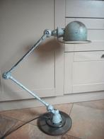 Jielde lamp jieldé lichtgrijs sleets tafellamp bureaulamp, Ophalen of Verzenden, Gebruikt, 75 cm of meer