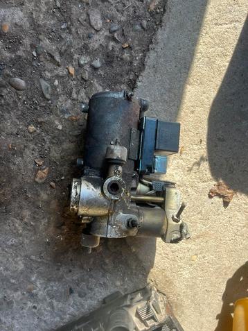 w126 abs pomp beschikbaar voor biedingen