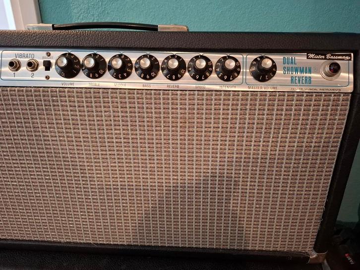Fender 1976 Dual Showman Reverb, Silverface 100W, Muziek en Instrumenten, Versterkers | Bas en Gitaar, Gebruikt, Gitaar, 100 watt of meer