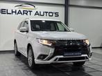 Mitsubishi Outlander 2.4 PHEV Pure+ Automaat / Navigatie ful, Auto's, Mitsubishi, Automaat, Zwart, 4 cilinders, 1865 kg