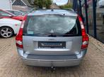 Volvo V50 1.8 Edition II DEALER ONDERHOUDEN / SUNROOF / TREK, Voorwielaandrijving, 65 €/maand, Zwart, 4 cilinders