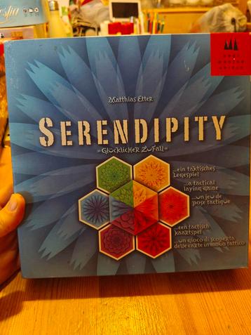 Serendipity Bordspel - Tactisch Legspel beschikbaar voor biedingen