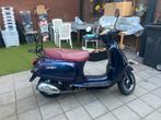 Iva lx 50, Ophalen, Zo goed als nieuw, Benzine, Vespa