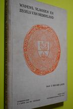 Wapens, Vlaggen en Zegels van Nederland- 1930- T. v/d Laars, Ophalen of Verzenden, T v/d Laars, 20e eeuw of later, Gelezen