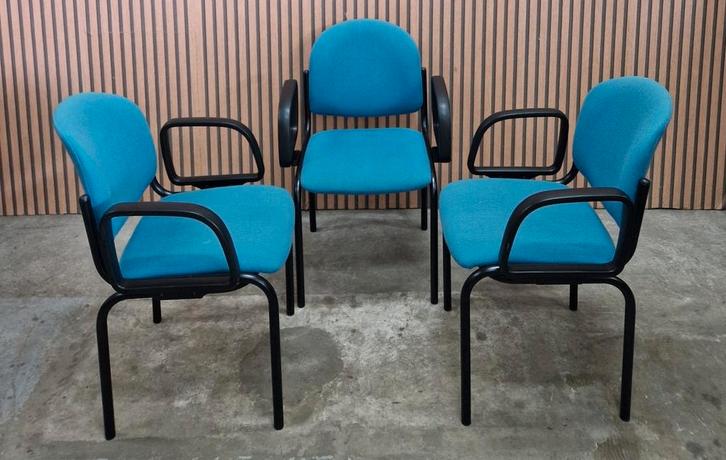38 x Vergaderstoelen design zwart blauw kantine stoelen cafe, Huis en Inrichting, Stoelen, Zo goed als nieuw, Vijf, Zes of meer stoelen