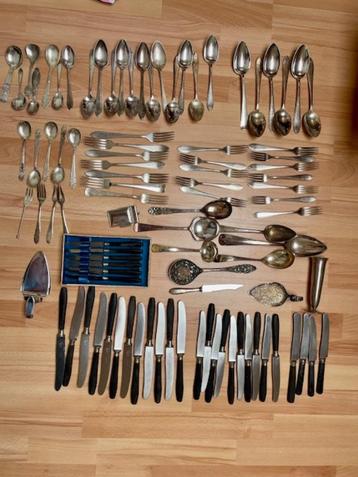 Antieke bestekset beschikbaar voor biedingen