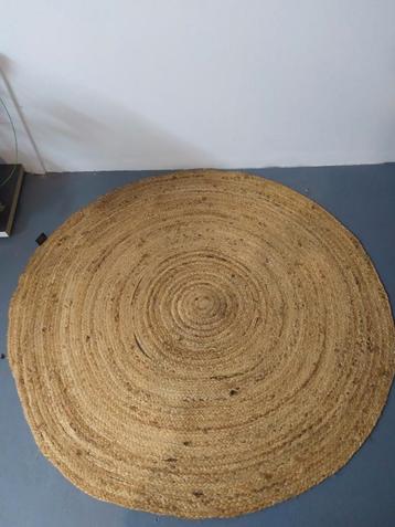 Jute vloerbekleding rond  beschikbaar voor biedingen