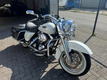 Harley Davidson Tour 88 FLHRCI Road King Classic beschikbaar voor biedingen