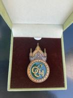 Efteling Grand Hotel pin, Verzamelen, Efteling, Ophalen of Verzenden, Nieuw, Button of Speldje