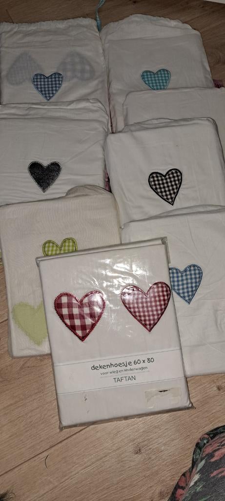 Dekenhoesjes Taftan, Ophalen, Nieuw, Wit, Jongetje of Meisje