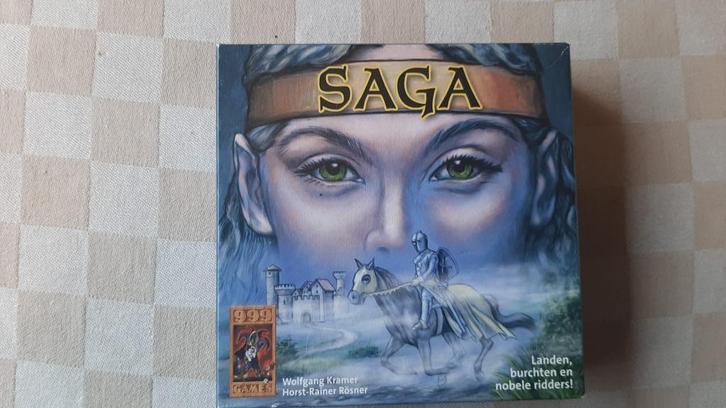 kaartspel nieuw van 999 games Saga strategiespel, Hobby en Vrije tijd, Gezelschapsspellen | Kaartspellen, Nieuw, Een of twee spelers