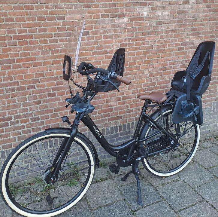 Gazelle bloom C7 moederfiets met bobike zitjes als nieuw, Fietsen en Brommers, Fietsen | Dames | Moederfietsen, Zo goed als nieuw