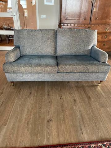 Klassieke 2 persoons bank (stof blauw met goud) beschikbaar voor biedingen