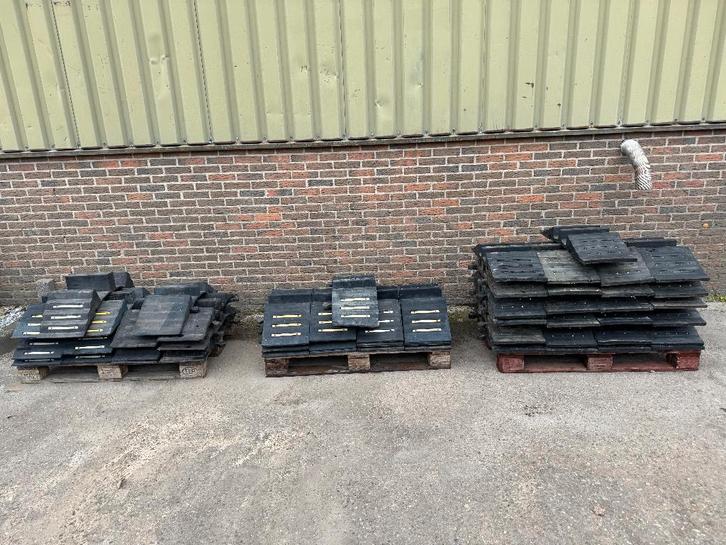 Kabelbrug Kabelgoot Slangenbrug Slanggoot Slangbeschermer, Doe-het-zelf en Verbouw, Elektra en Kabels, Gebruikt, Kabel of Snoer