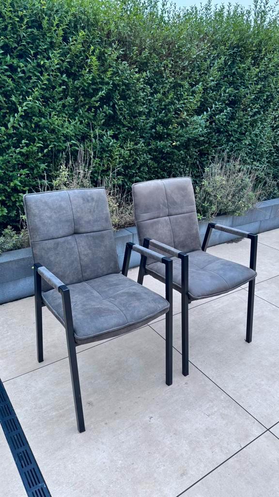 8 Arthena Armstoelen Basalt - Profijtmeubels, Huis en Inrichting, Stoelen, Zo goed als nieuw, Vijf, Zes of meer stoelen, Metaal