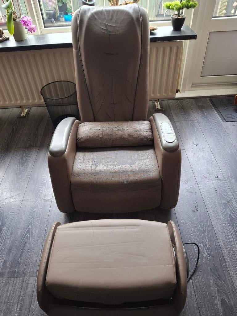 Massage stoel met been massage, Ophalen, Gebruikt, Massagestoel of Kussen