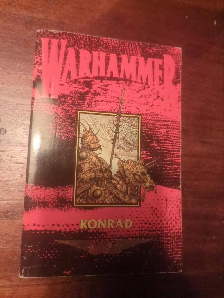 Warhammer Konrad, Boeken, Ophalen of Verzenden, Gelezen