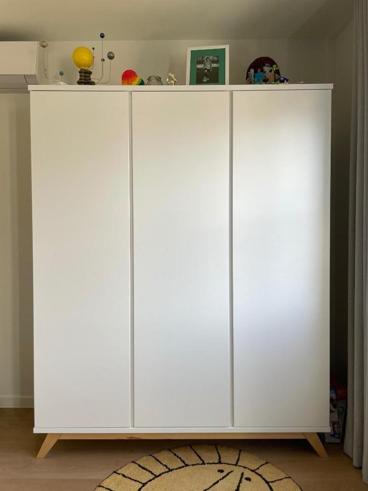 Driedeurskast Bopita Lynn, Huis en Inrichting, Kasten | Kledingkasten, Zo goed als nieuw, 200 cm of meer, 150 tot 200 cm, 50 tot 75 cm