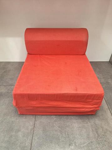 Mooie rode bank/bed van sit & joy voor bv. Logeren beschikbaar voor biedingen