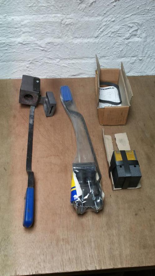 Erico / Cadweld matrijzen grafietkroezen en handgrepen, Doe-het-zelf en Verbouw, Laskappen, Nieuw, Ophalen of Verzenden