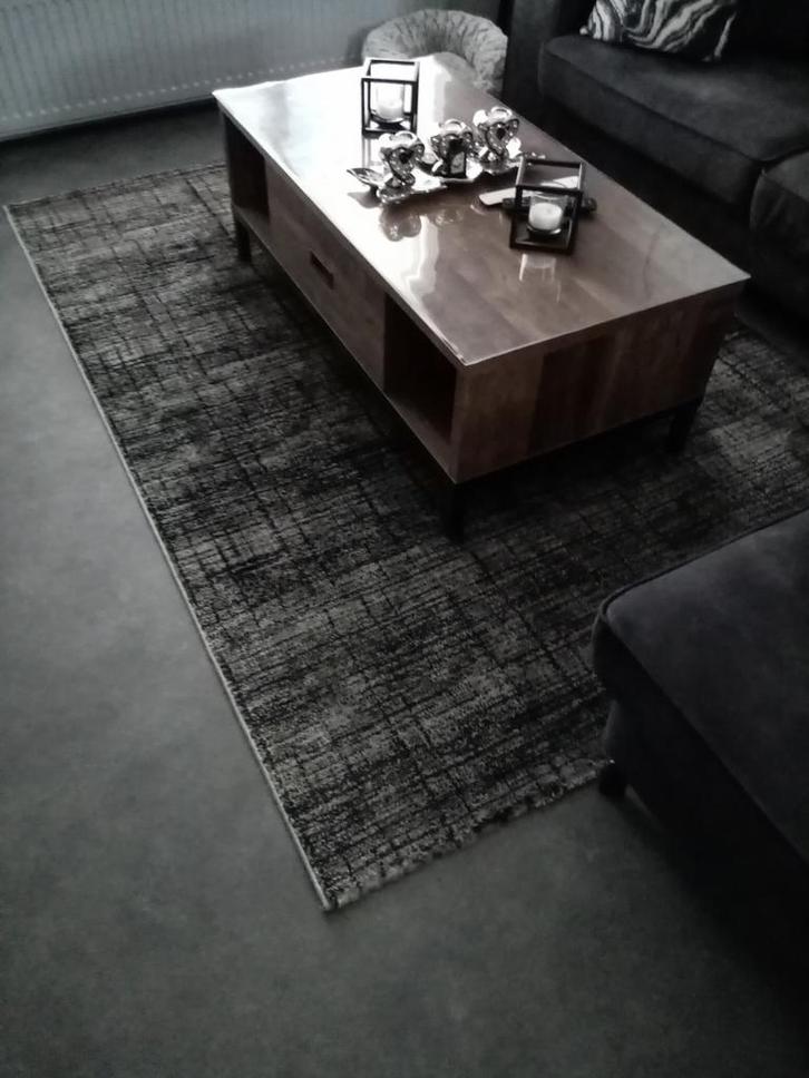 Twee Vloerkleden 1.60x2.30m - Setprijs!, Huis en Inrichting, Stoffering | Tapijten en Kleden, 200 cm of meer, Rechthoekig, Ophalen of Verzenden