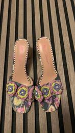 Hoge kwaliteit slippers voor dames, Ophalen of Verzenden, Zo goed als nieuw