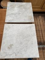 Twee Frans eiken kastjes nachtkastjes met marmer, Ophalen, Gebruikt, Minder dan 45 cm, 70 cm of meer