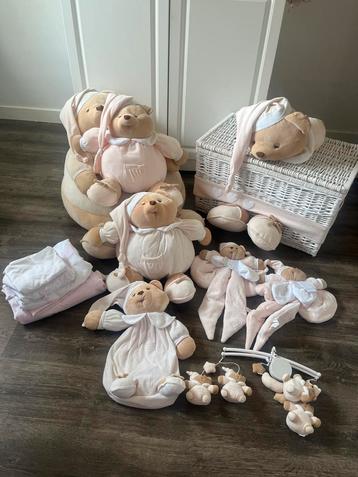 Complete aankleding babykamer NANAN beschikbaar voor biedingen