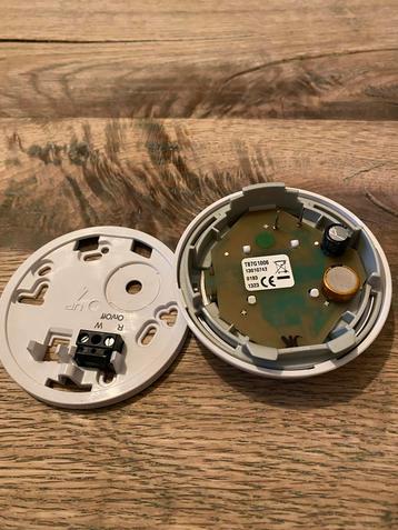 Honeywell thermostaat beschikbaar voor biedingen