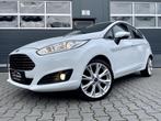 Ford Fiesta 1.0 EcoBoost TITANIUM *TREKHAAK*ECC*17 LMV*MOOIE, Voorwielaandrijving, Gebruikt, Euro 6, Electronic Stability Program (ESP)