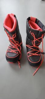 Helly Hansen SNOWBOOTS Maat 31-34, Meisje, Ophalen of Verzenden, Helly Hansen, Laarzen