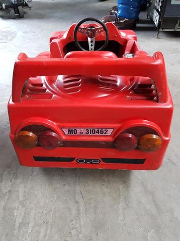 Decoratie/ speel auto Ferrari  beschikbaar voor biedingen