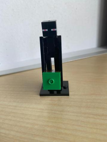 Lego Minecraft Enderman uit set 21134 en 21137 beschikbaar voor biedingen