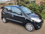Hyundai i10 1.1 I 5DR 2012 Zwart, Auto's, Hyundai, Stof, 4 cilinders, 400 kg, Zwart
