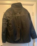 Zwarte waterdichte jas - Maat L- Mercedes Benz, Kleding | Heren, Verzenden, Zo goed als nieuw, Maat 52/54 (L), Zwart