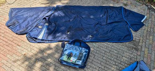 Nieuwe equitheme regendeken 0g met afneembare hals 150/198, Dieren en Toebehoren, Paarden en Pony's | Dekens en Dekjes, Zo goed als nieuw