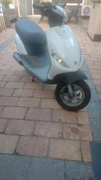 Zip 2t 50cc bouwjaar 2000, Fietsen en Brommers, Scooters | Piaggio, Ophalen, Zo goed als nieuw, Zip