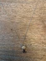 Zilverkleurige ketting met kat hanger, Ophalen of Verzenden, Zo goed als nieuw, Zilver, Met hanger