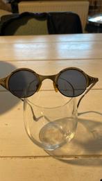 Enjoy exentriek zonnebrilletje ray ban police, Sieraden, Tassen en Uiterlijk, Zonnebrillen en Brillen | Heren, Ophalen of Verzenden