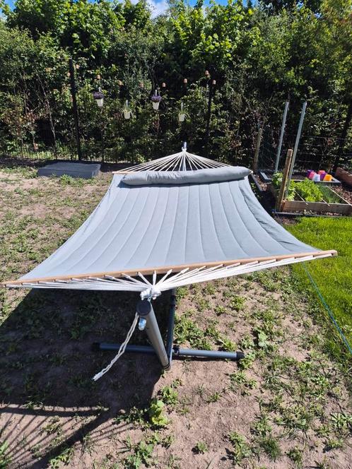 Hangmat + standaard, Tuin en Terras, Hangmatten, Zo goed als nieuw, Meerpersoons, Met standaard, Buiten, Ophalen
