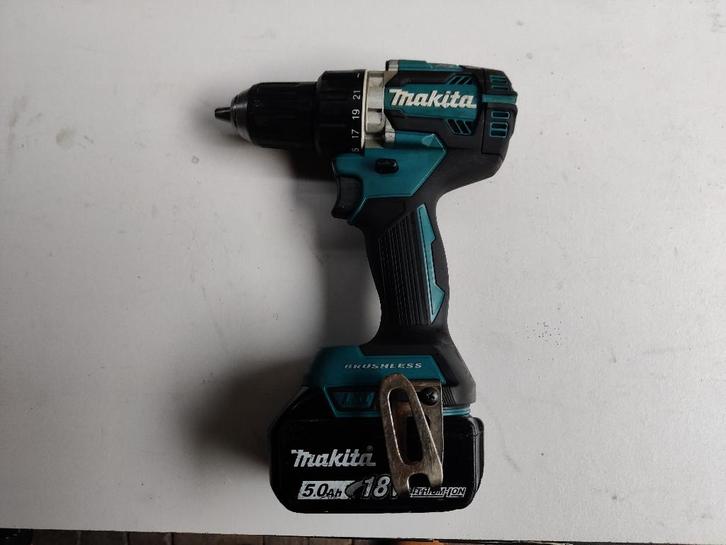 Makita DDF484 18V Schroef/Boormachine met 5.0AH accu, Doe-het-zelf en Verbouw, Gereedschap | Boormachines, Gebruikt, Boormachine