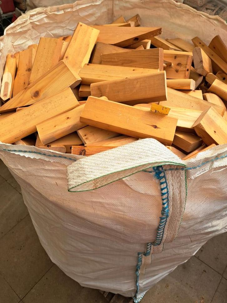 Big Bag XL Vuren Brandhout, Doe-het-zelf en Verbouw, Hout en Planken, Nieuw, Overige typen, Vuren, Minder dan 200 cm, 25 tot 50 mm