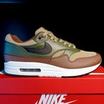 Nike Air Max 1 PRM Neutral Olive - 41, Kleding | Heren, Schoenen, Bruin, Nike, Nieuw, Ophalen of Verzenden