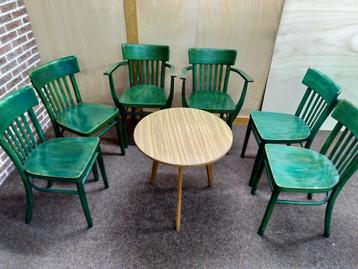 Retro stoelen set met tafeltje,  beschikbaar voor biedingen