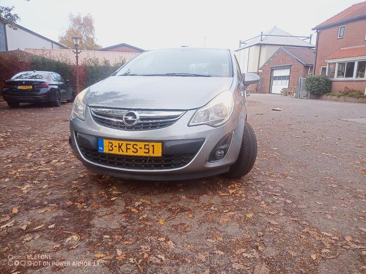 Opel Corsa 1.4 16V 5D 2013 Grijs, Auto's, Opel, Bedrijf, Corsa, Benzine, B, Hatchback, Handgeschakeld, Origineel Nederlands, Zilver of Grijs